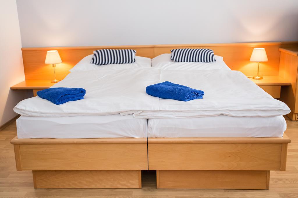 Hotel Laguna Ceske Budejovice Bilik gambar