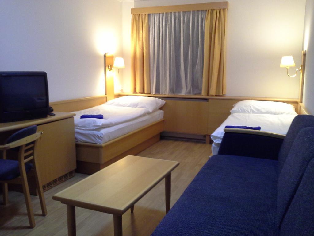 Hotel Laguna Ceske Budejovice Bilik gambar