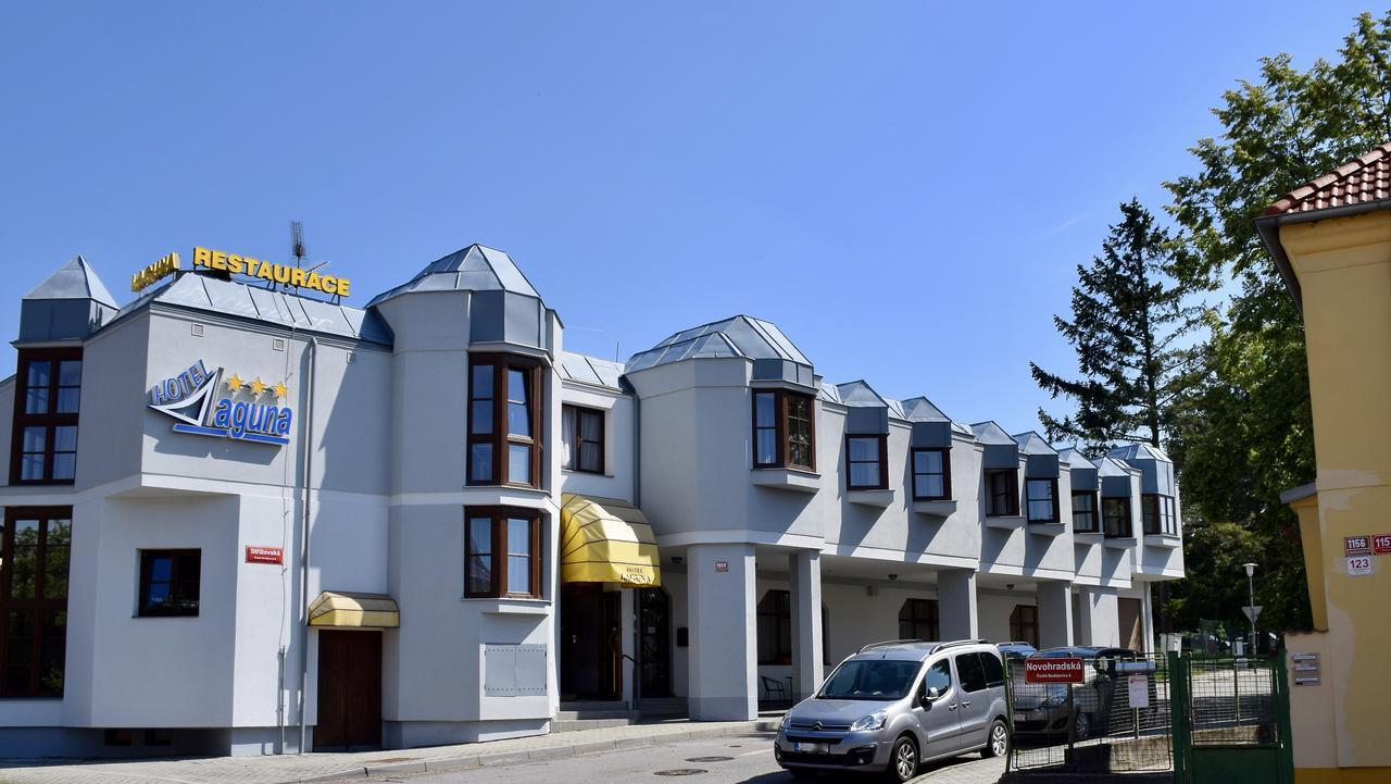 Hotel Laguna Ceske Budejovice Luaran gambar